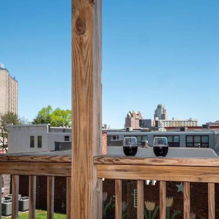 Jennifer'S City View Private Apartment Deck & Office Providence Exterior foto