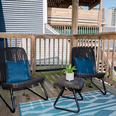 Jennifer'S City View Private Apartment Deck & Office Providence Exterior foto