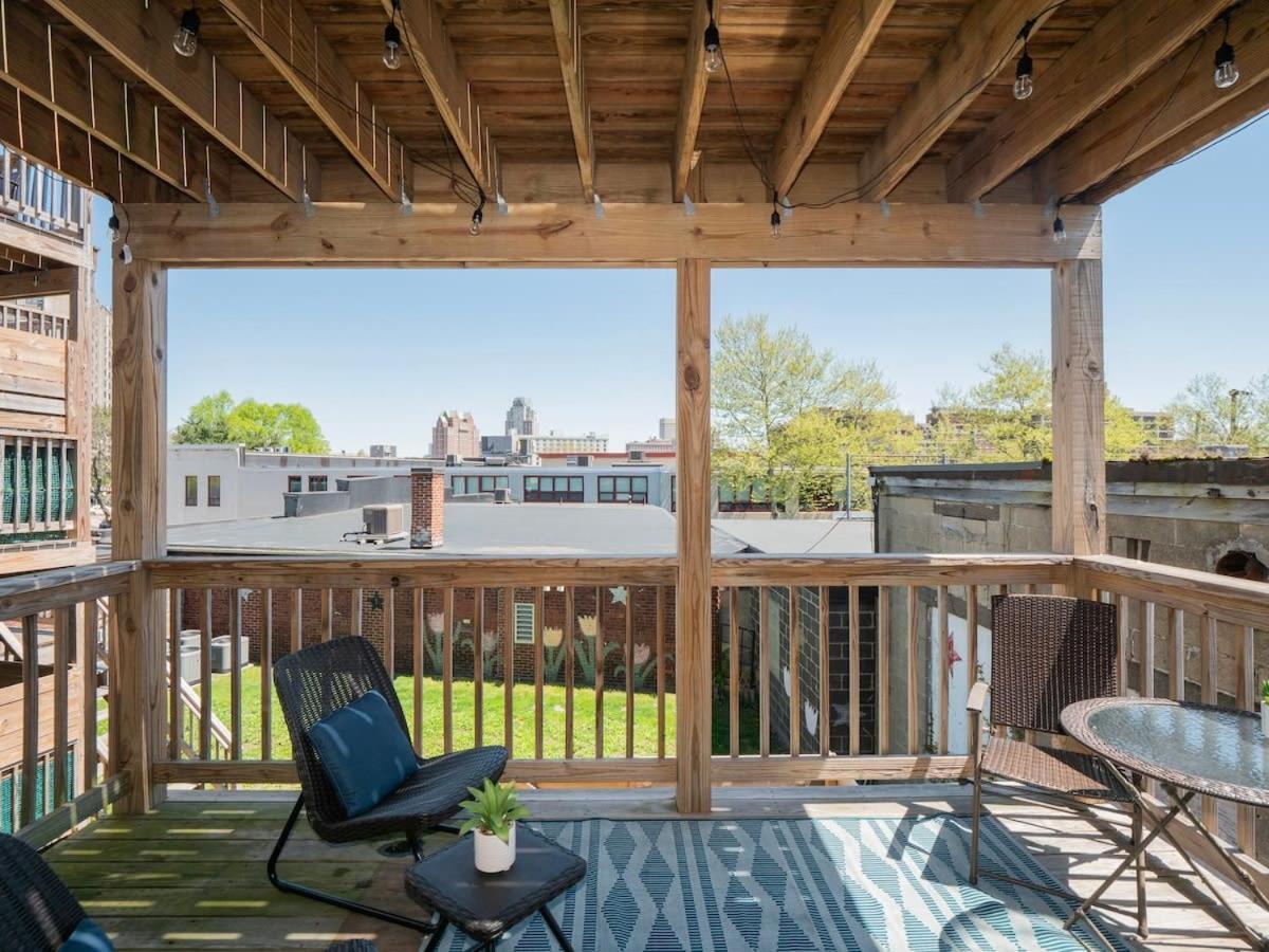 Jennifer'S City View Private Apartment Deck & Office Providence Exterior foto