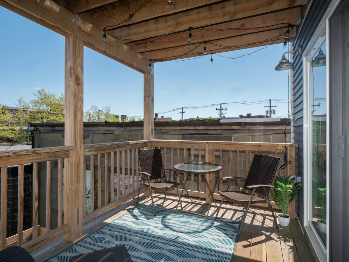 Jennifer'S City View Private Apartment Deck & Office Providence Exterior foto